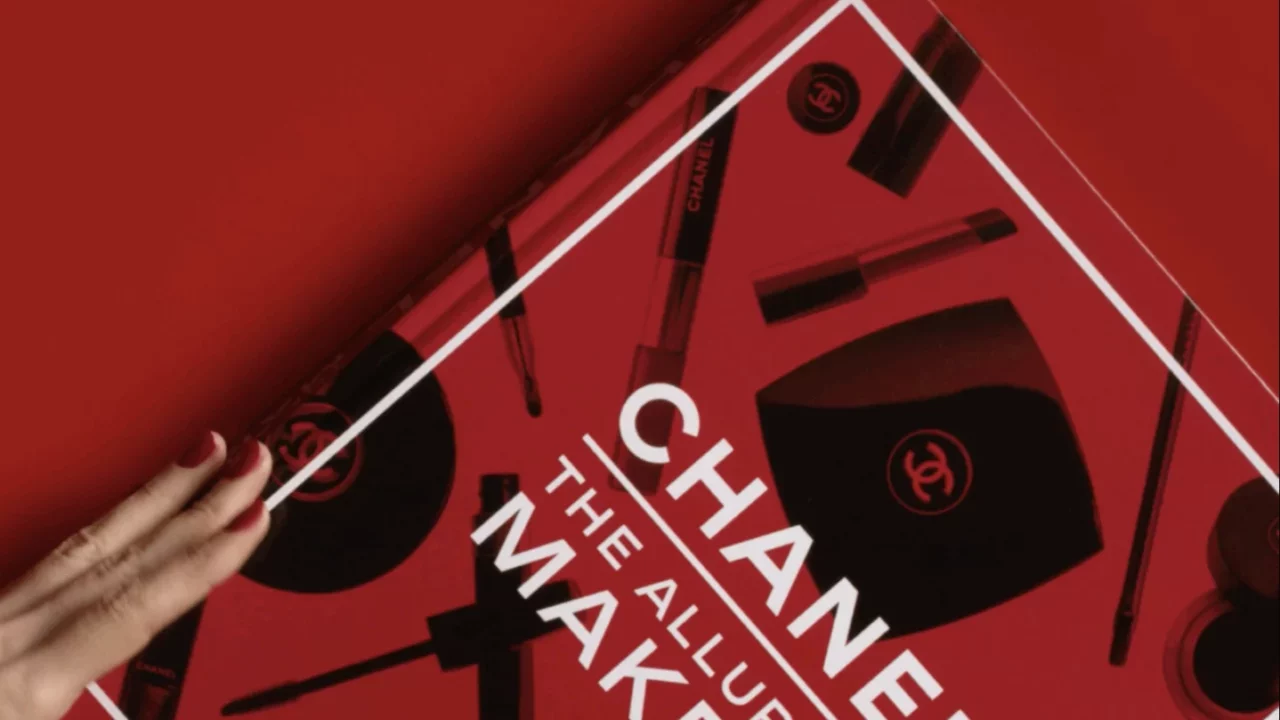 Chanel — Beauty Book