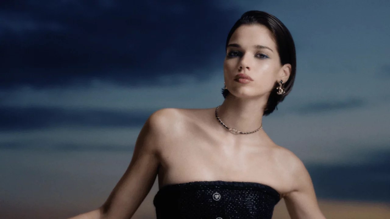 Chanel — Summer Flash at Night